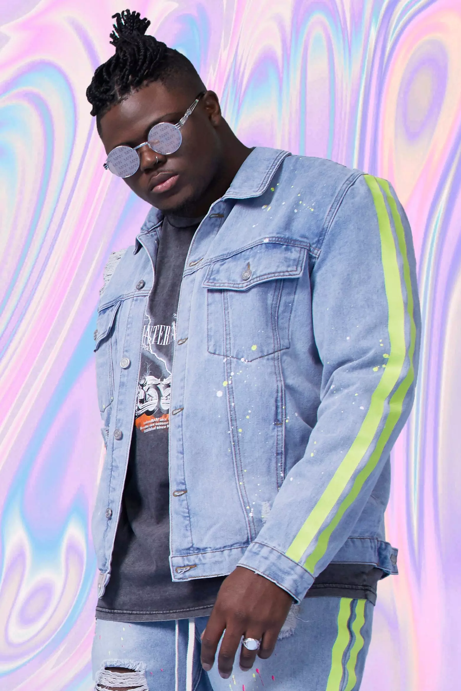 Plus Size Denim Jacket With Side Stripe boohooMAN UK